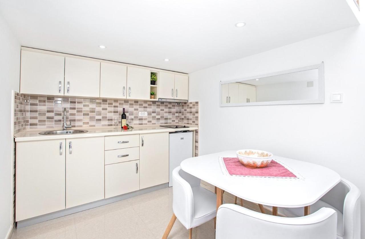 Apartmani Vasilije Κότορ Εξωτερικό φωτογραφία
